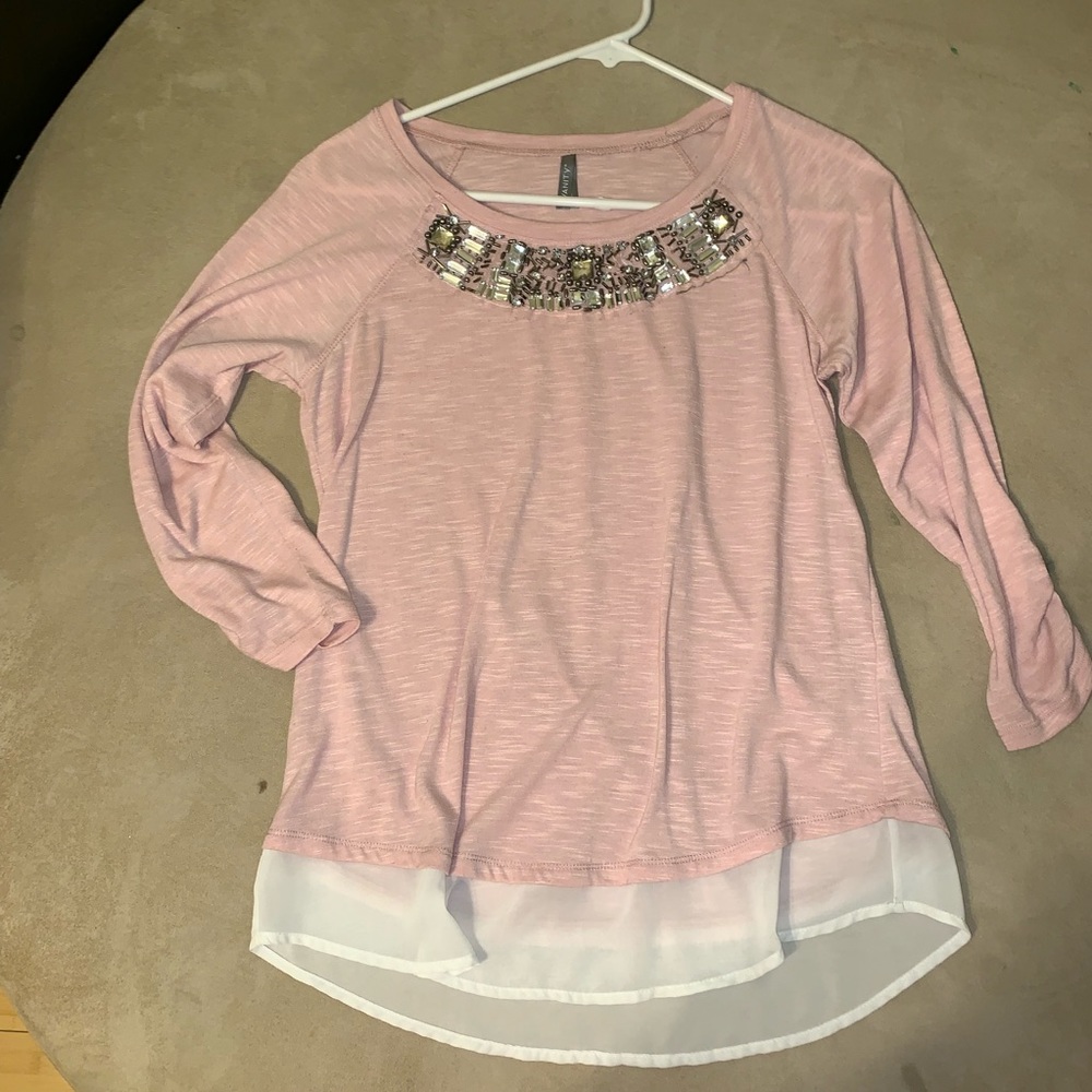 Light pink 3 quarter length sleeve shirt